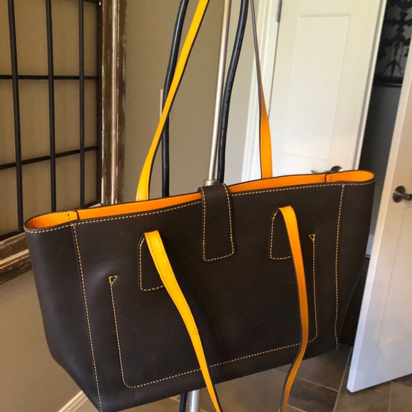Dooney & Bourke Handbags - Dooney Bourke purse